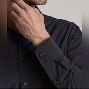 UNTUCKit Men's Black Slim Fit Pure Cotton Casual Button Down Shirt